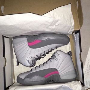 Grey and pink 12s